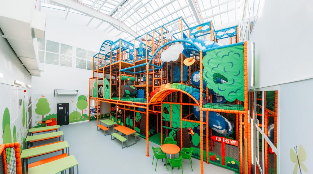 INDOOR PLAYFRAME THEMED TO BUGS AND PLANTS